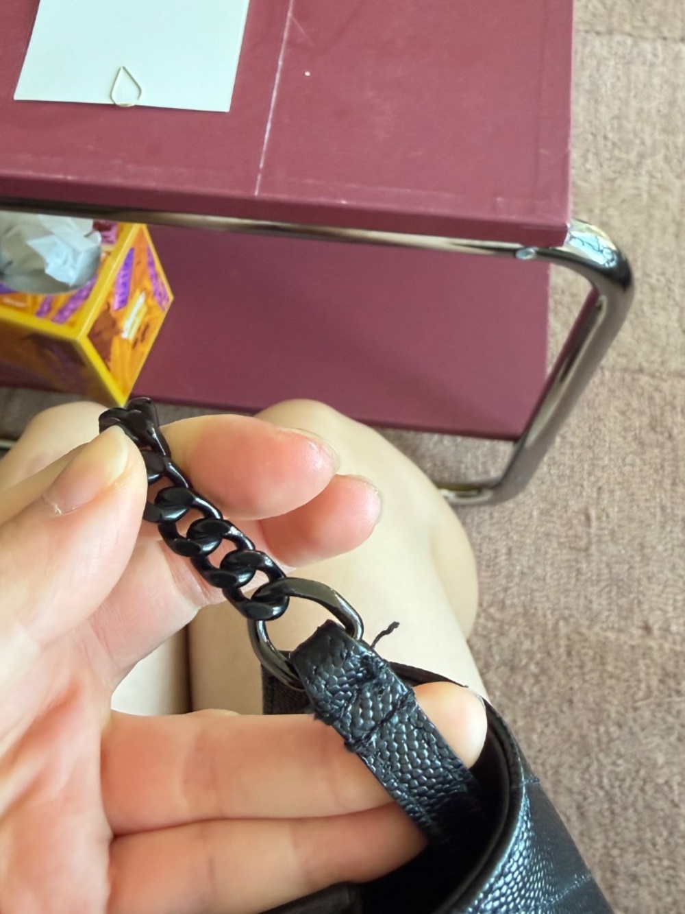 YSL Designer Wallet on Chain - Picture 3 of 5